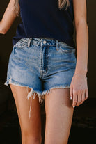 XS-S-M-L - DISTRESSED RIGID MOM SHORTS - Guy Christopher 