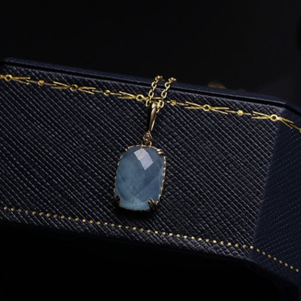 9K SOLID GOLD AQUAMARINE PENDANT - Guy Christopher