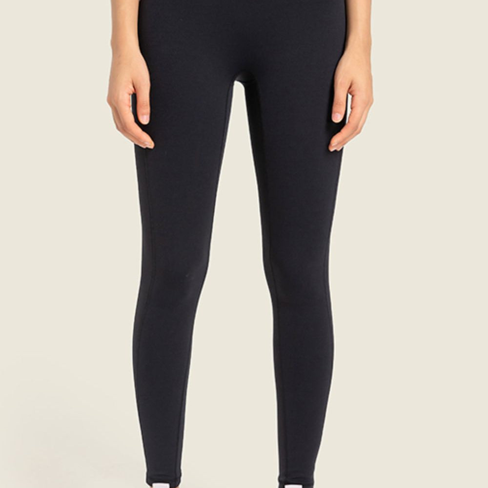"Enchanting Harmony - Embrace your Inner Peace with Seamless Yoga Leggings" - Guy Christopher