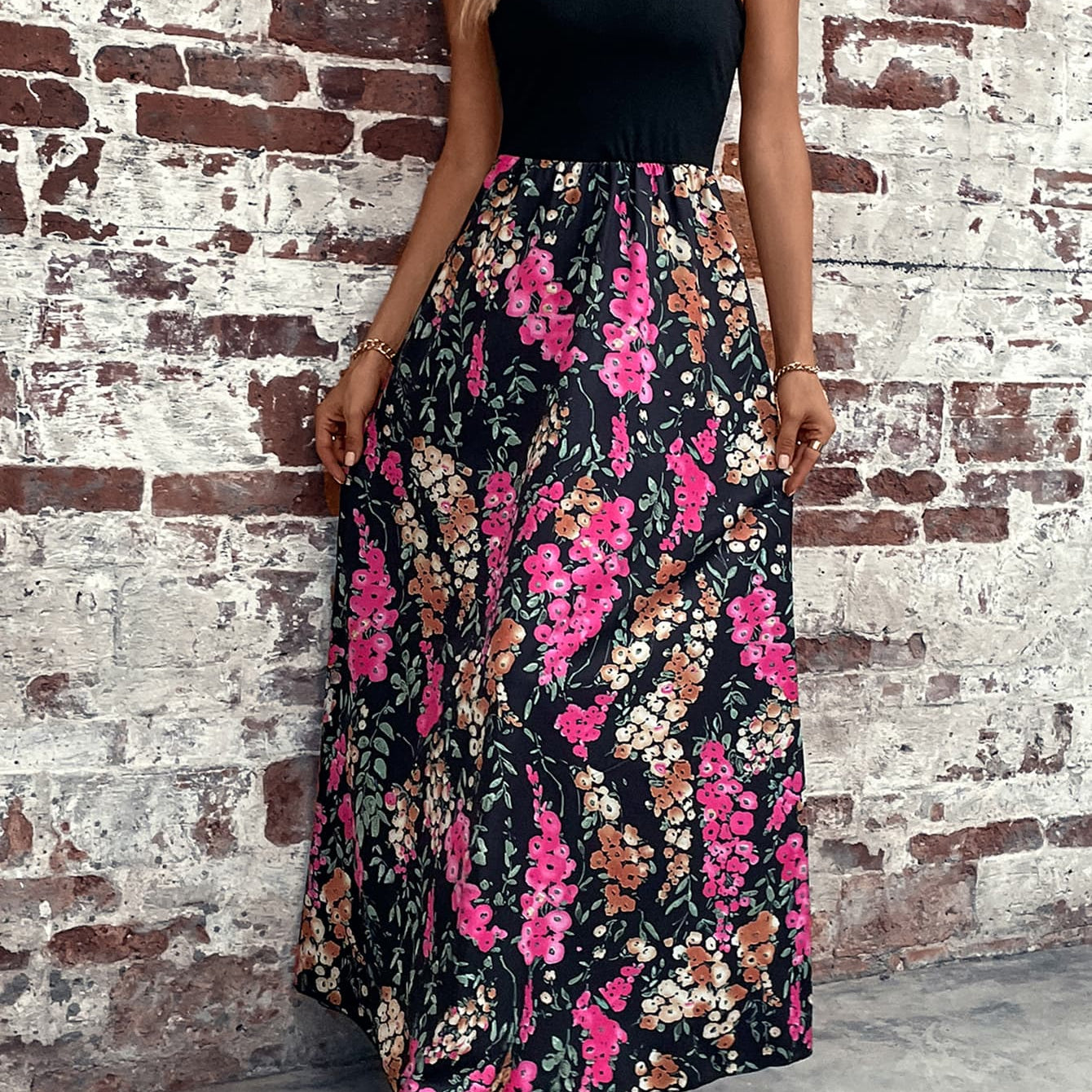 Floral Scoop Neck Sleeveless Maxi Dress - Guy Christopher
