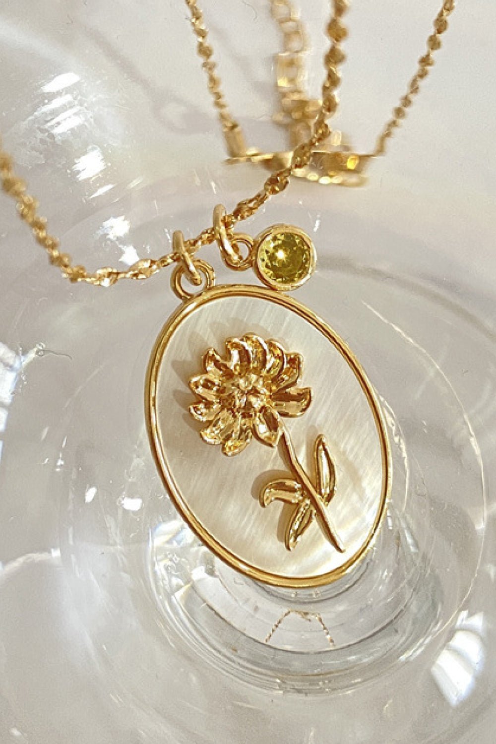 Flower Shell Pendant Copper Necklace - Guy Christopher