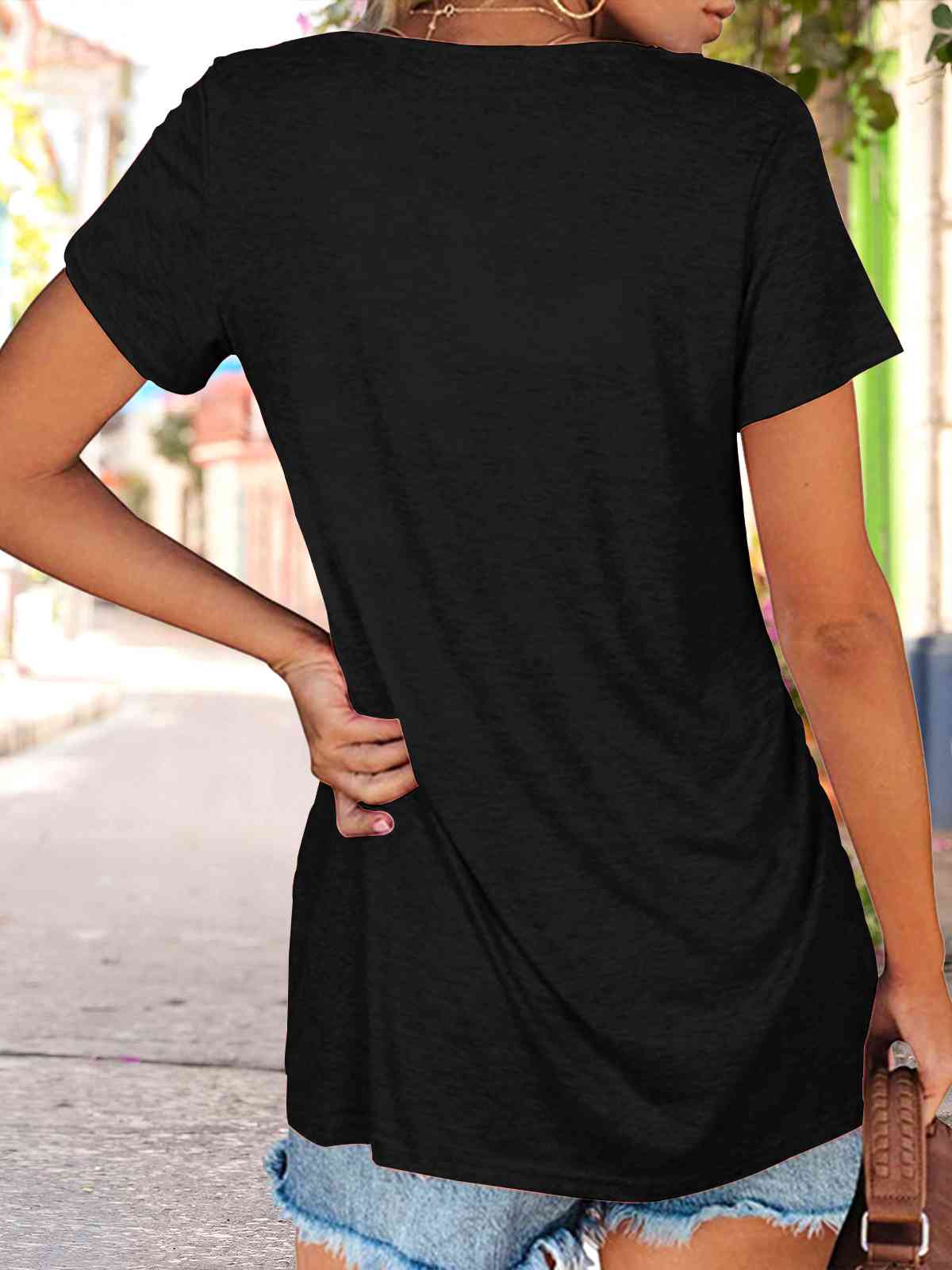 Full Size Round Neck Short Sleeve Jack-O'-Lantern Graphic T-Shirt - Guy Christopher