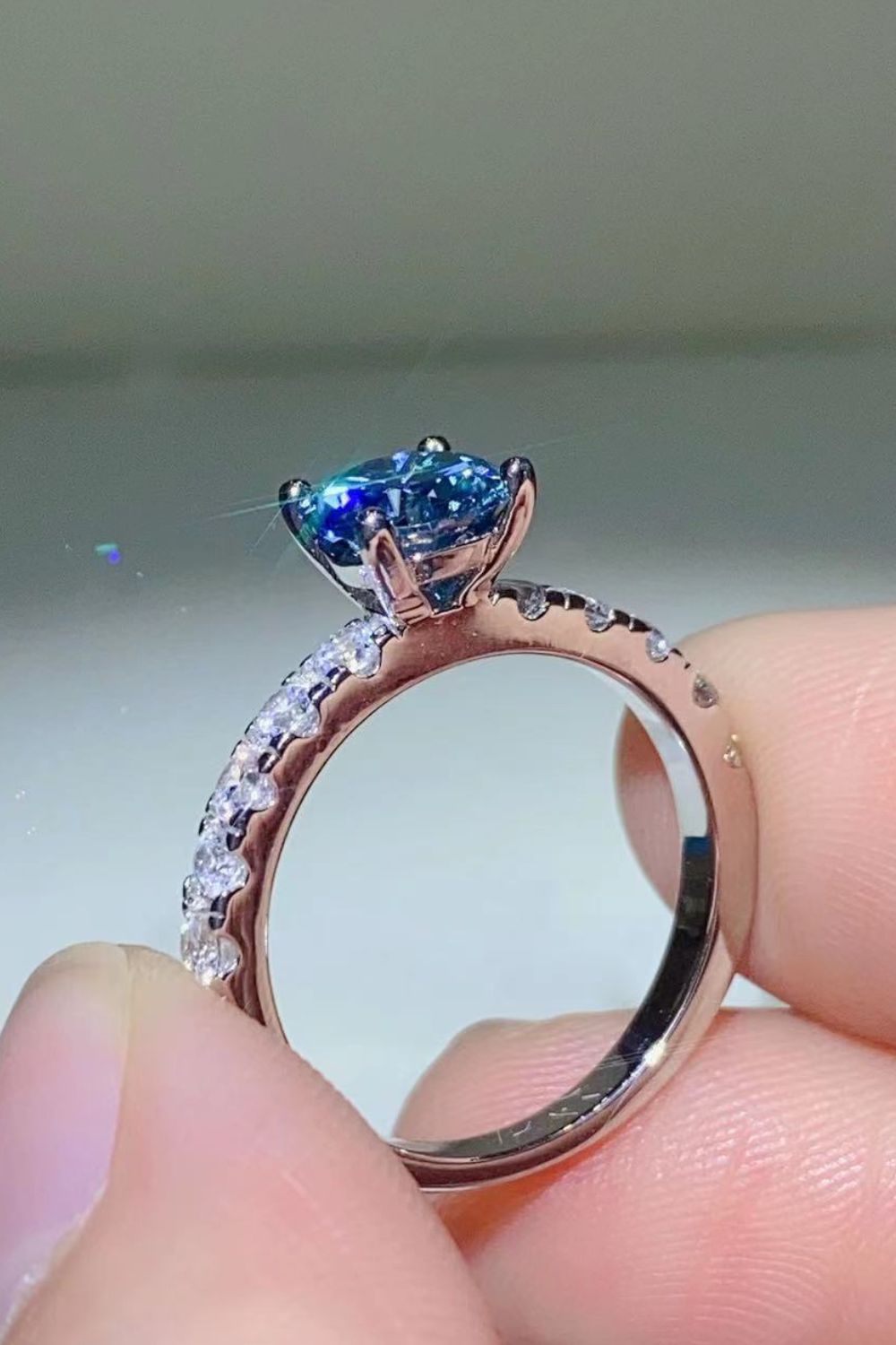Future Style 1 Carat Moissanite Side Stone Ring - Guy Christopher