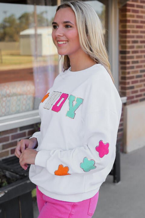 HOWDY Patch Graphic Round Neck Sweatshirt - Guy Christopher