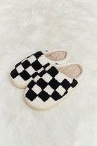 Melody Checkered Print Plush Slide Slippers - Guy Christopher