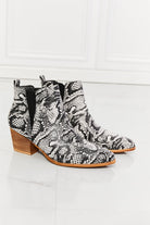MMShoes Back At It Point Toe Bootie in Snakeskin - Guy Christopher