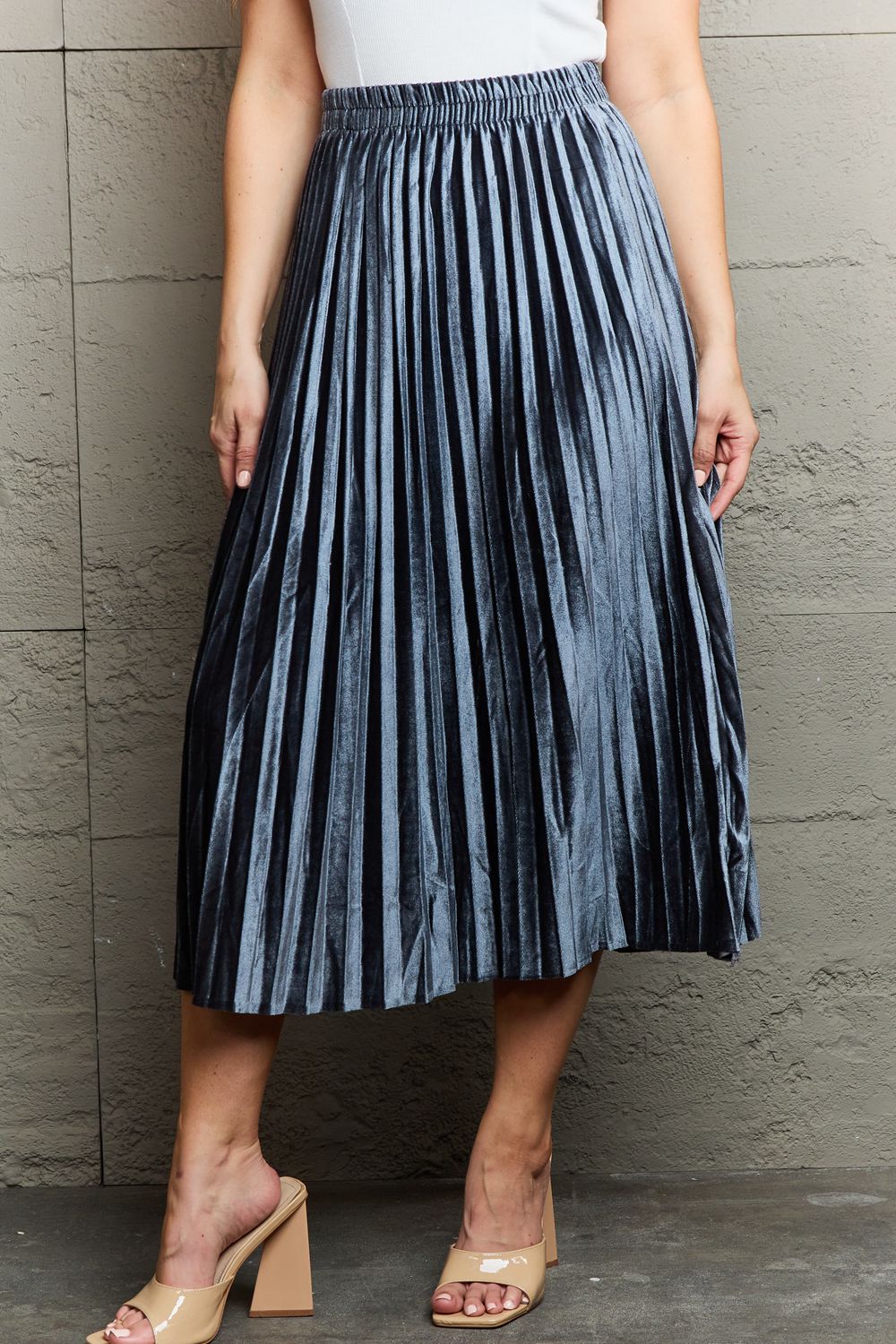 Ninexis Accordion Pleated Flowy Midi Skirt - Guy Christopher