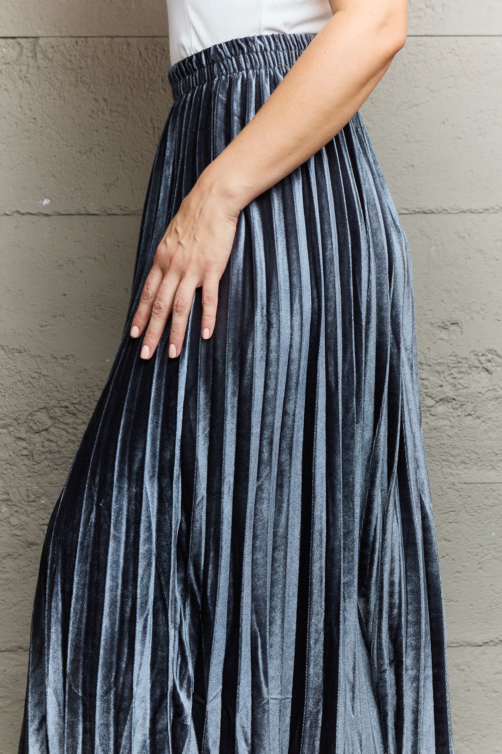 Ninexis Accordion Pleated Flowy Midi Skirt - Guy Christopher