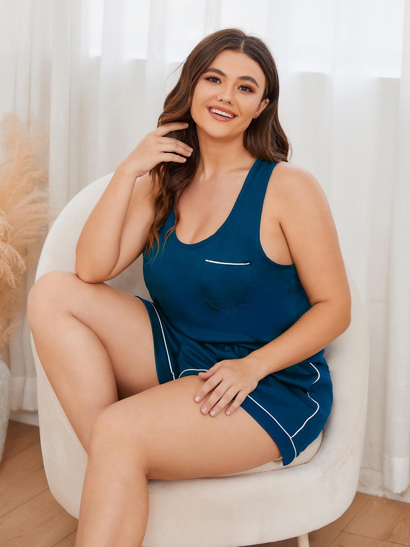 Plus Size Contrast Piping Racerback Tank and Shorts Lounge Set - Guy Christopher