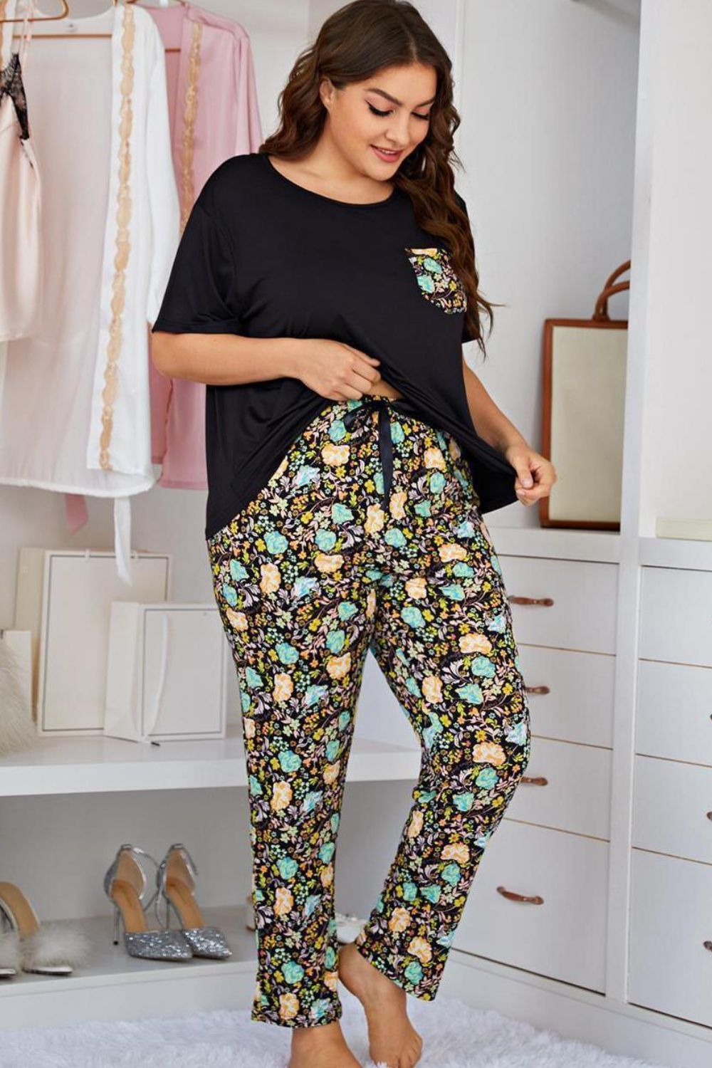 Plus Size Contrast Round Neck Tee and Floral Pants Lounge Set - Guy Christopher